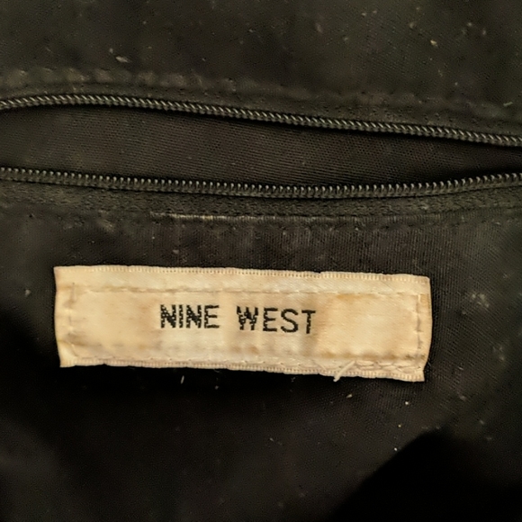 Nine West shoulder bag - Picture 3 of 3